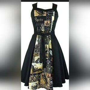 Chic Black and Gold Women's Midi Dress